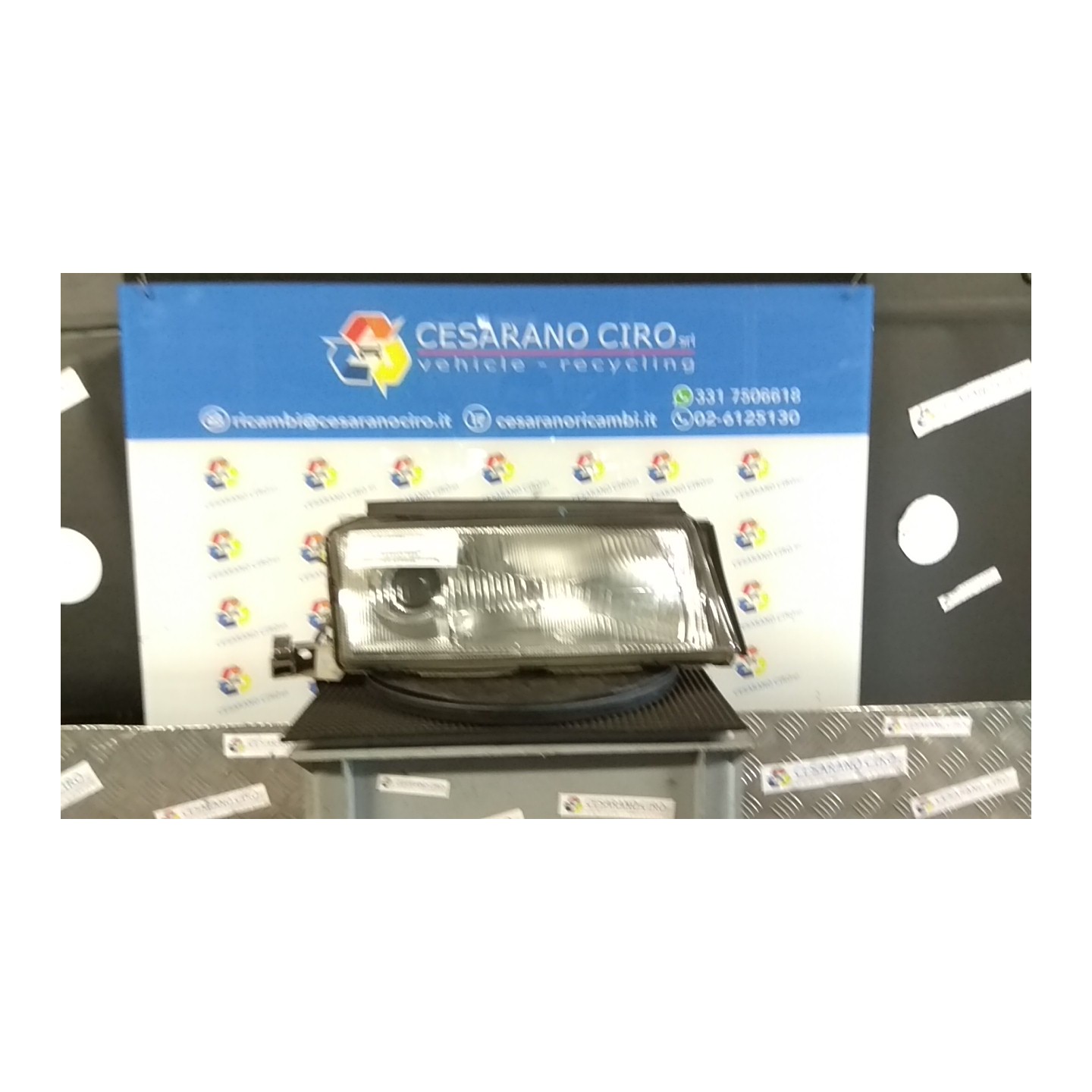 PROIETTORE 00 DX. 097 SKODA OCTAVIA (1U) (05/97-07/04) AGN 1U1941018A