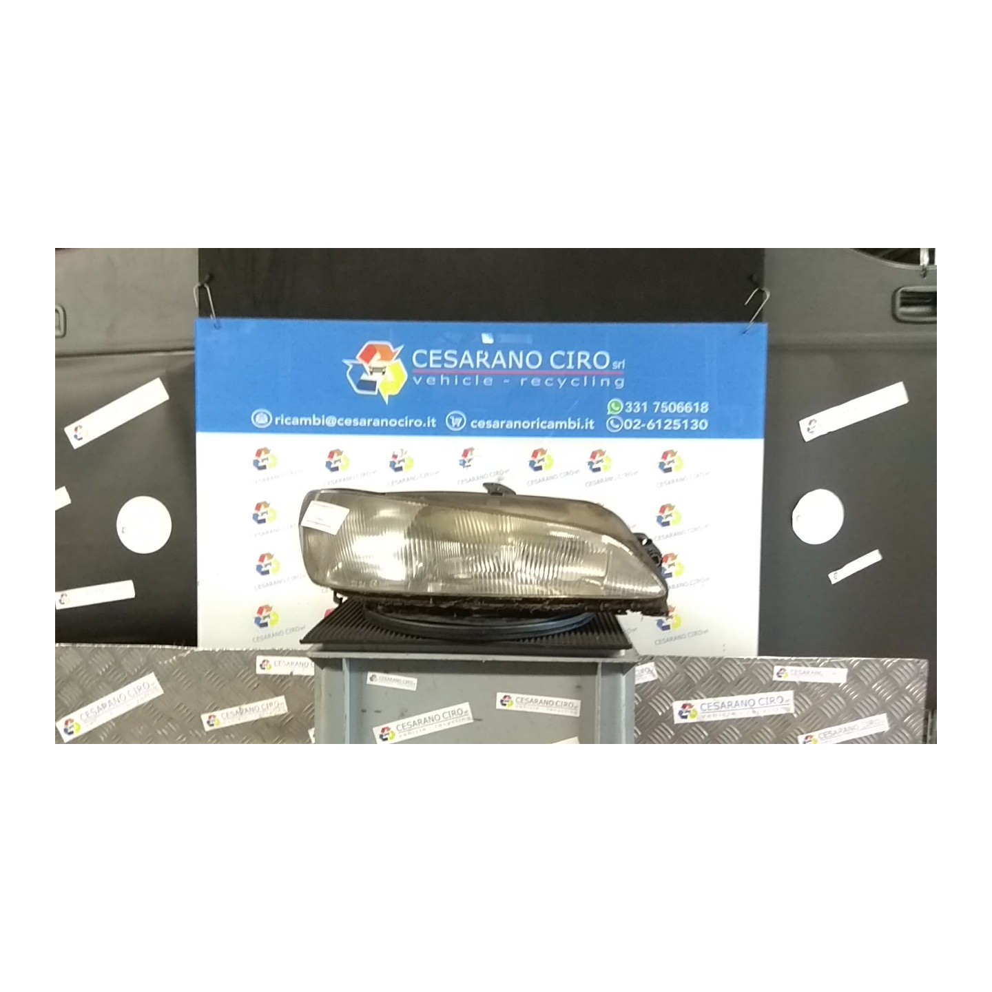 PROIETTORE PARABOLA SEMPLICE-8209 DX. 113 PEUGEOT 306 (01/97-04/02) NFZ 6205Q5