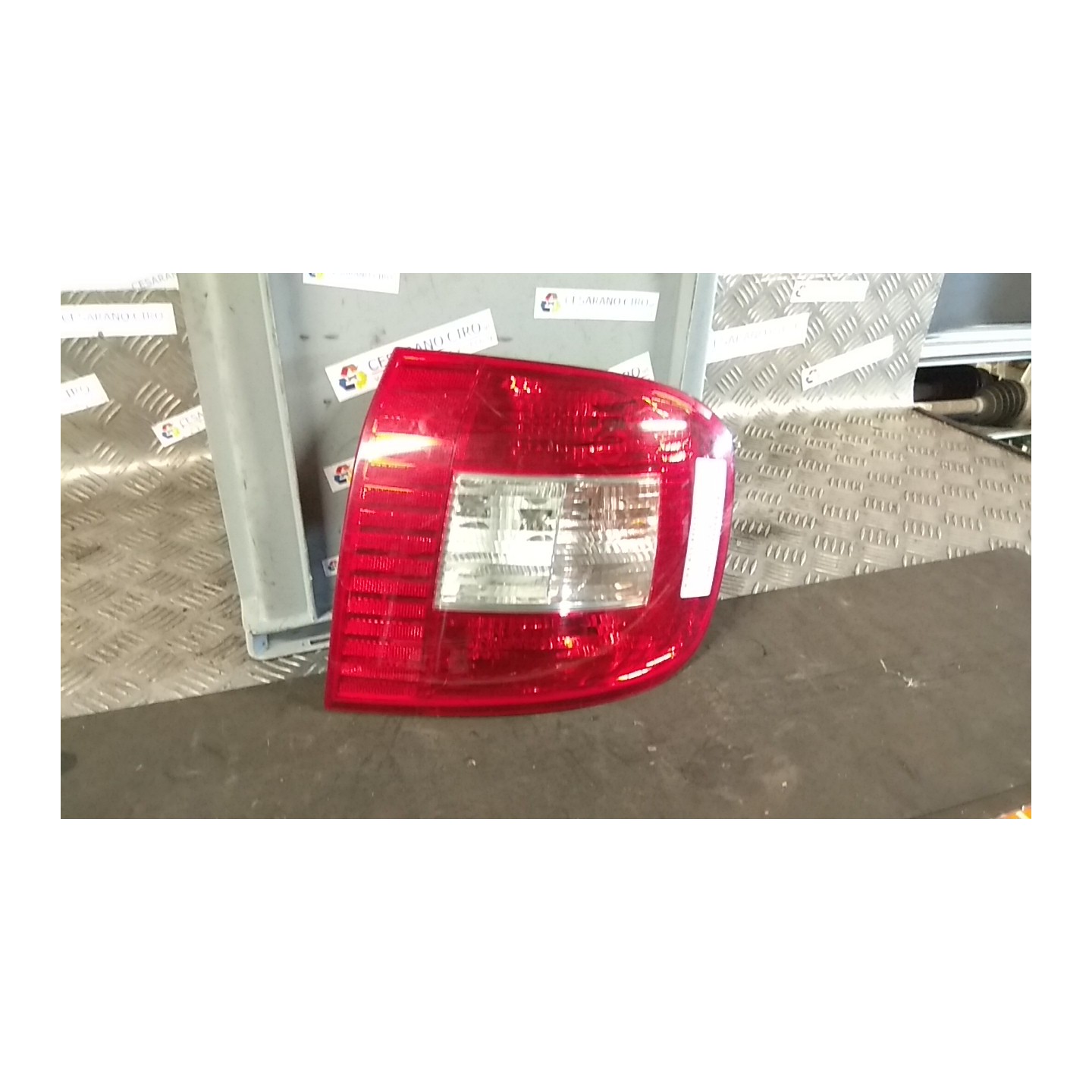 FANALE POST. DX. 058 FIAT MULTIPLA (1F) (05/04-04/12) 182B6000 51720552