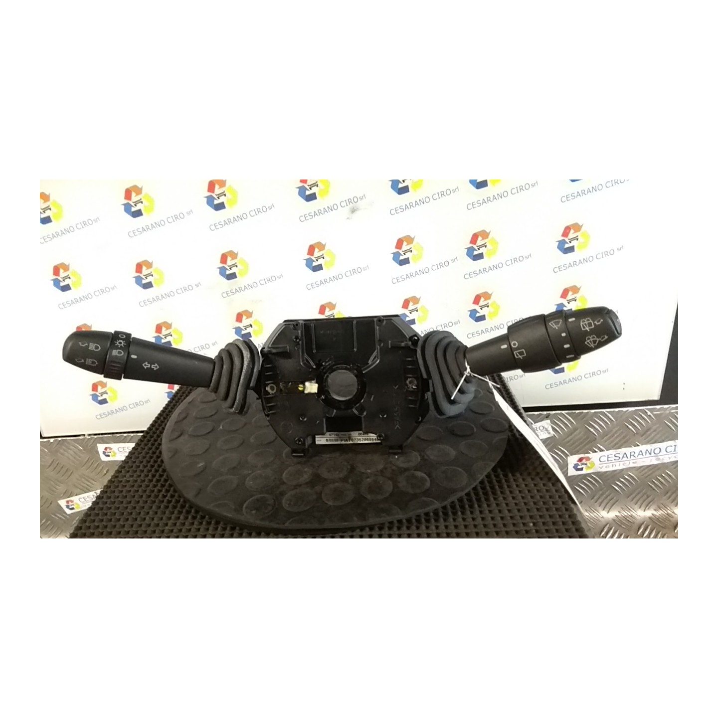 DEVIOGUIDASGANCIO 146 FIAT STILO (2C) (09/01-11/03) 182B6000 735532274