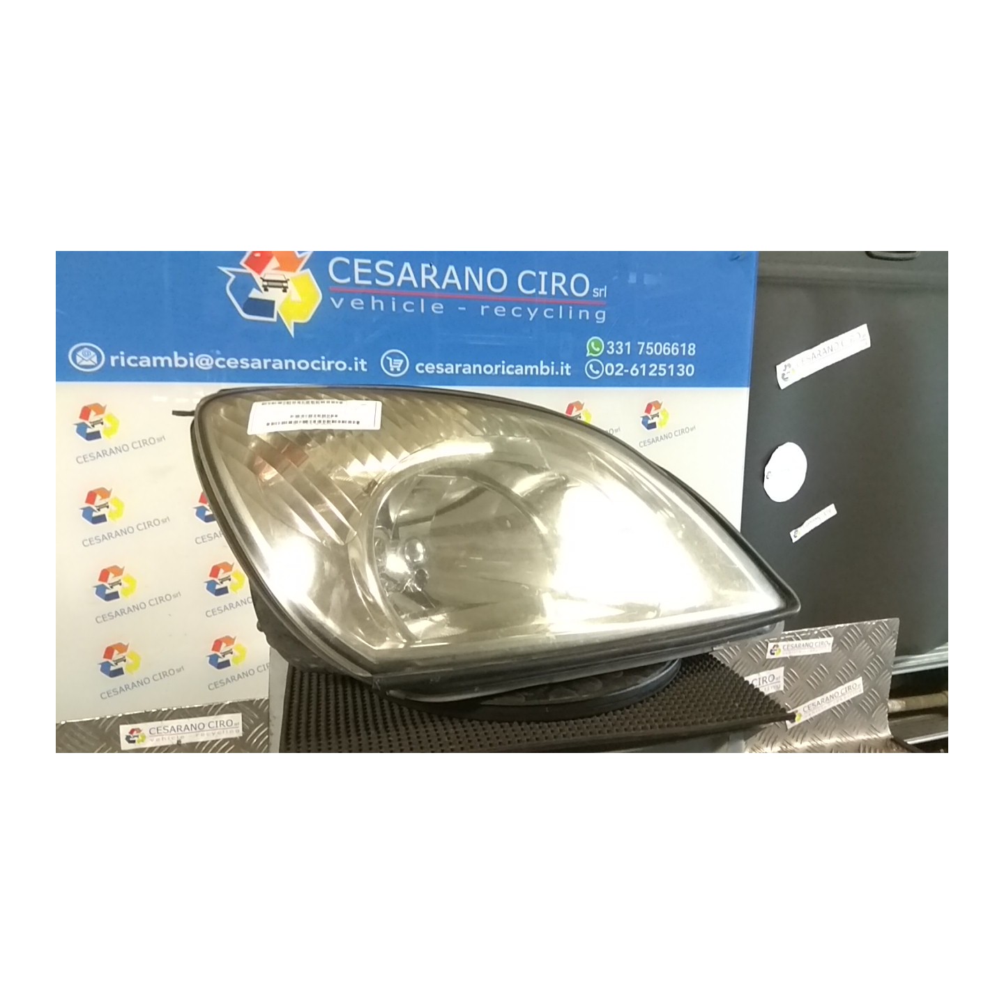 PROIETTORE DX. 126 DR DR5 (12/07-) SQR481F 733010050