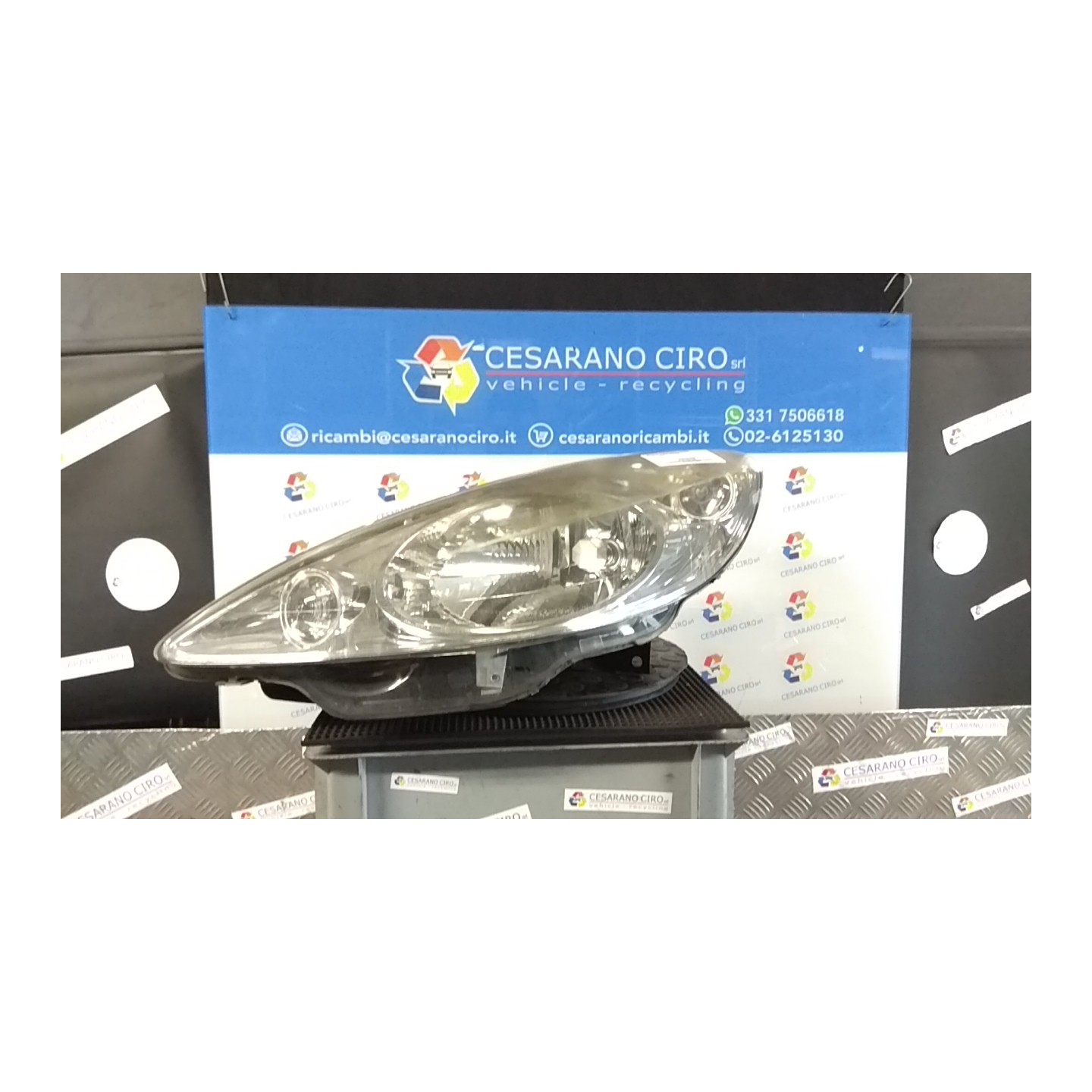 PROIETTORE SX. 099 PEUGEOT 1007 (04/05-06/10) 8HZ 620849