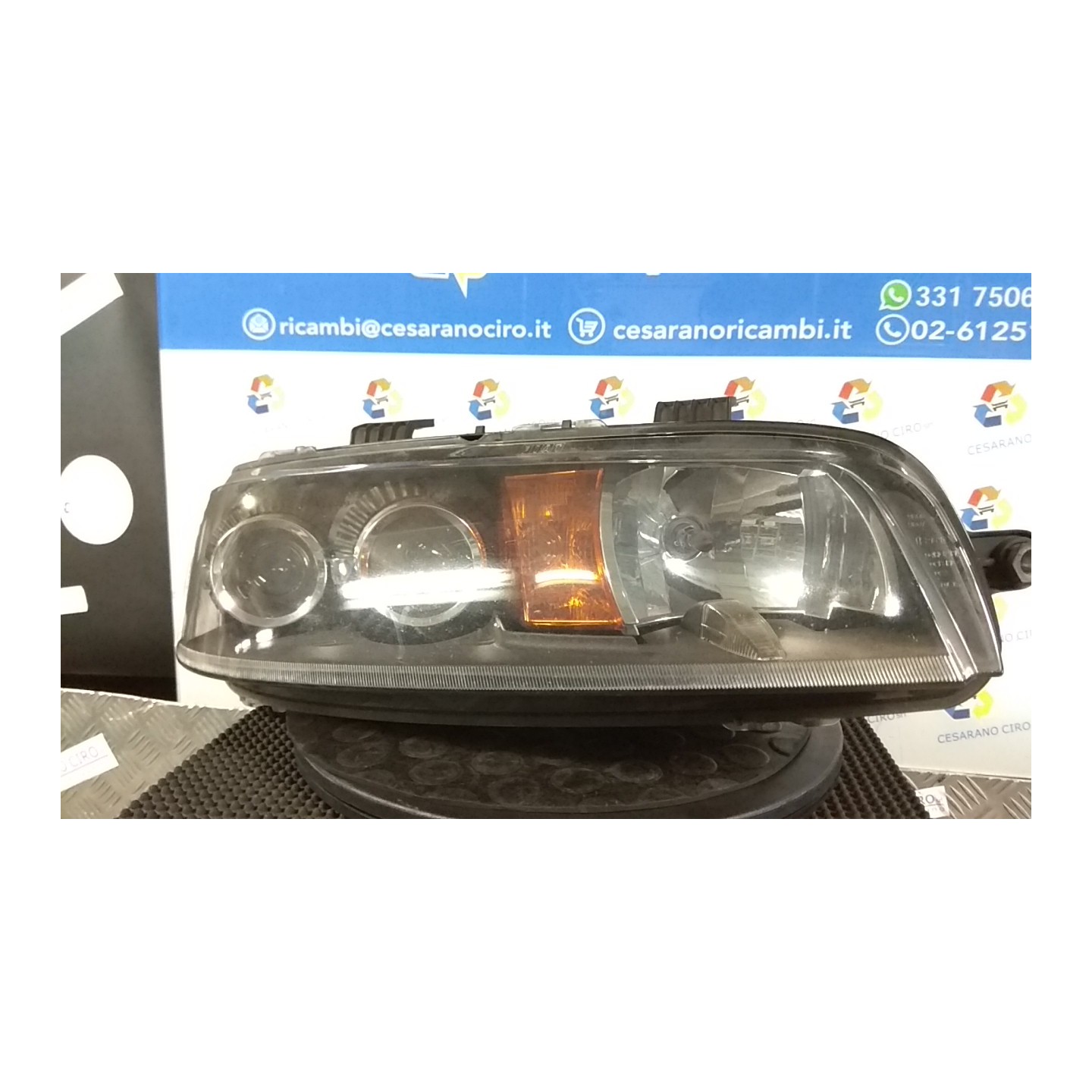 PROIETTORE DX. 125 FIAT PUNTO (1N/1P) (07/99-12/05) 188A4000 46522719