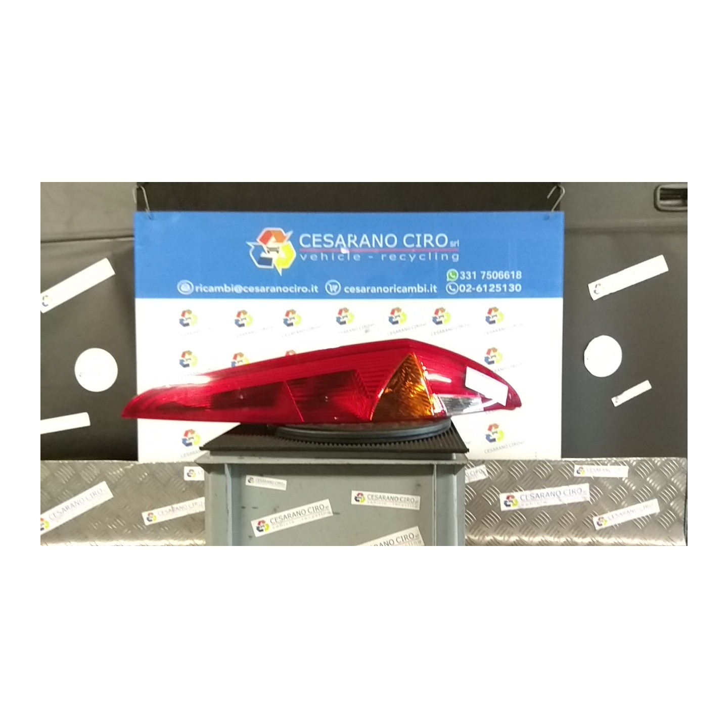 FANALE POST. DX. 092 FIAT PUNTO (1N/1P) (07/99-12/05) 188A4000 46523769