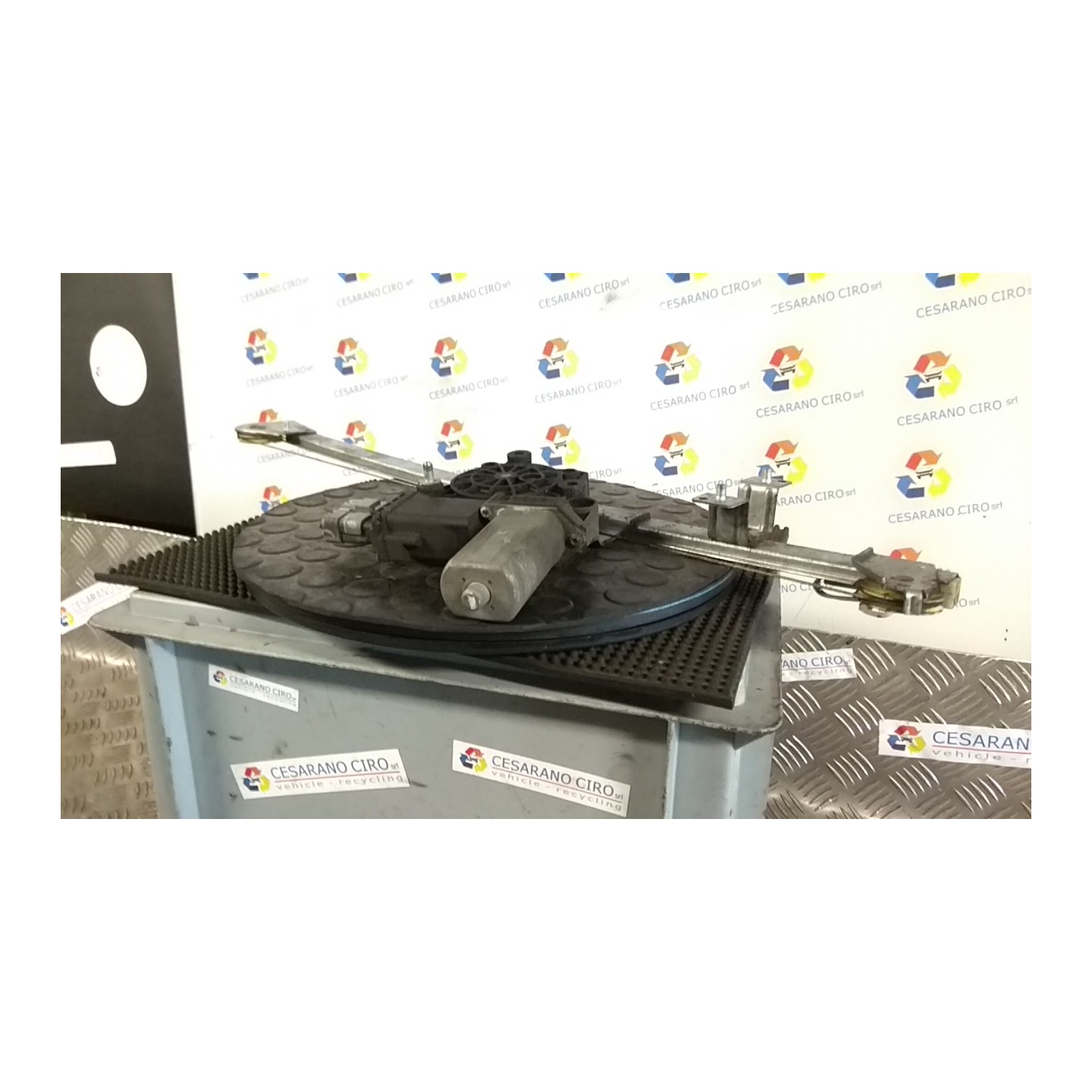 ALZACRISTALLO ELETTR. PORTA ANT. SX. 013 PEUGEOT BOXER FURGONE (07/06-04/14) 4HU 9221X7