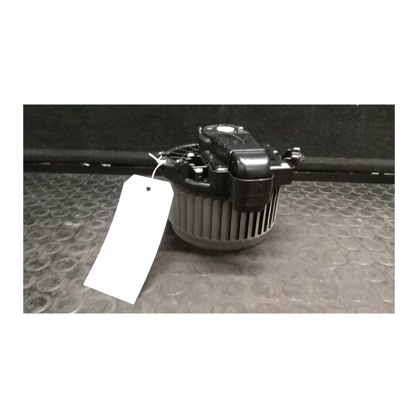 VENTOLA DI RISCALDAMENTO  YARIS DAL 2011 1.4 D-4D BER. 