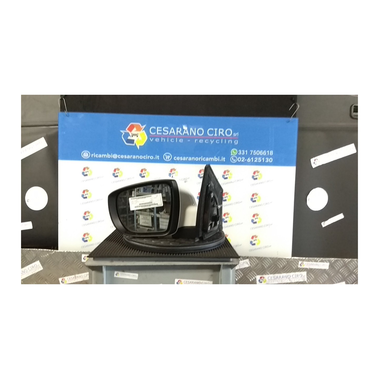RETROVISORE EST. REGOLAZ. ELETTR. SX. 063 HYUNDAI IX35 (02/10-) D4FD 876102Y000
