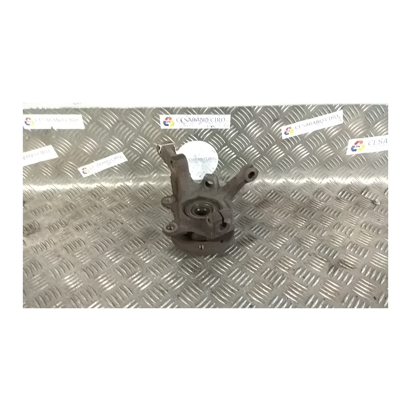 MONTANTE SOSP. ANT. DX. 104 RENAULT KANGOO (04/03-03/09) D4FF7 8200150223