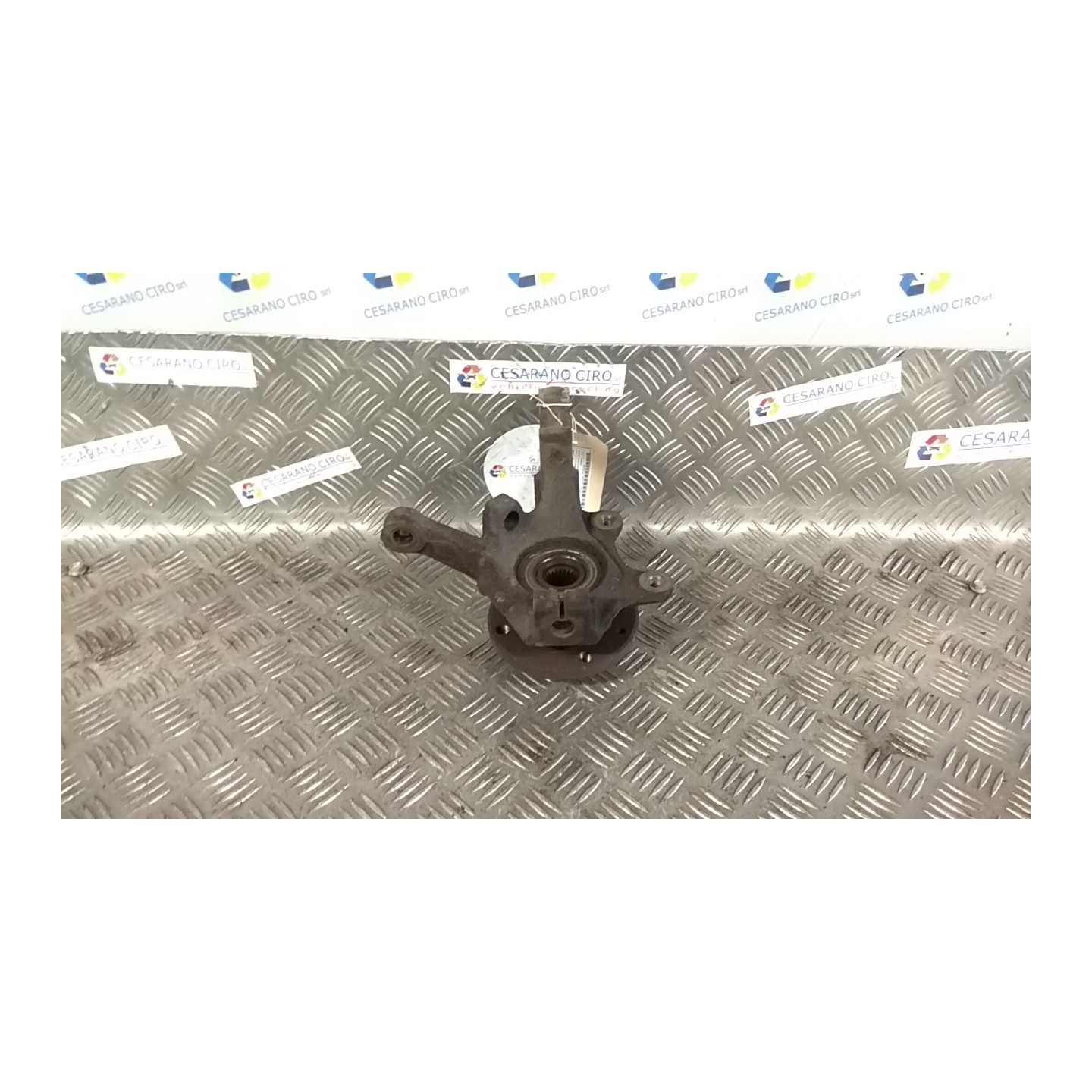 MONTANTE SOSP. ANT. SX. 105 RENAULT KANGOO (04/03-03/09) D4FF7 8200150222
