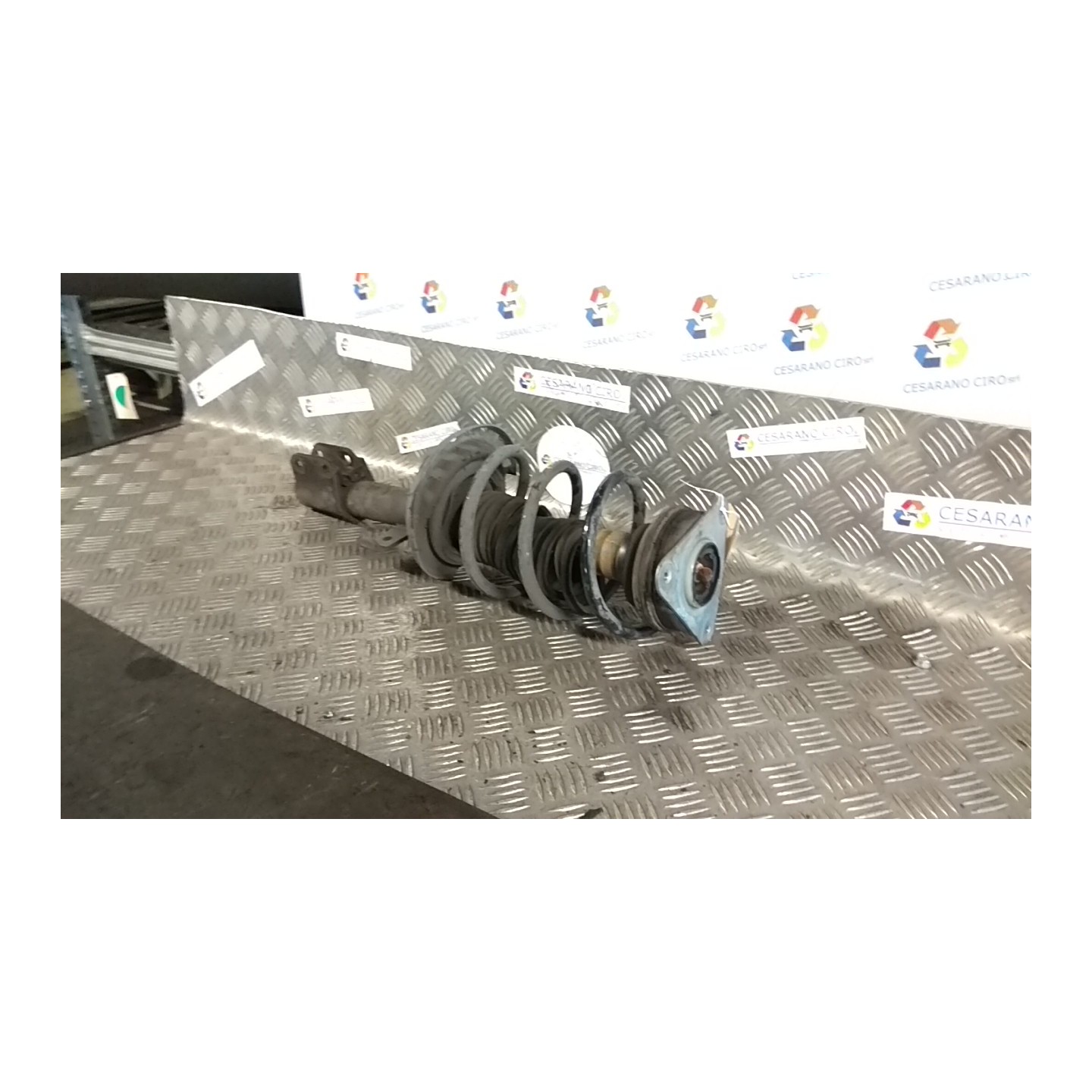 AMMORTIZZATORE ANT. DX. 003 RENAULT CLIO 3A SERIE (05/09-) K9K67 543025870R