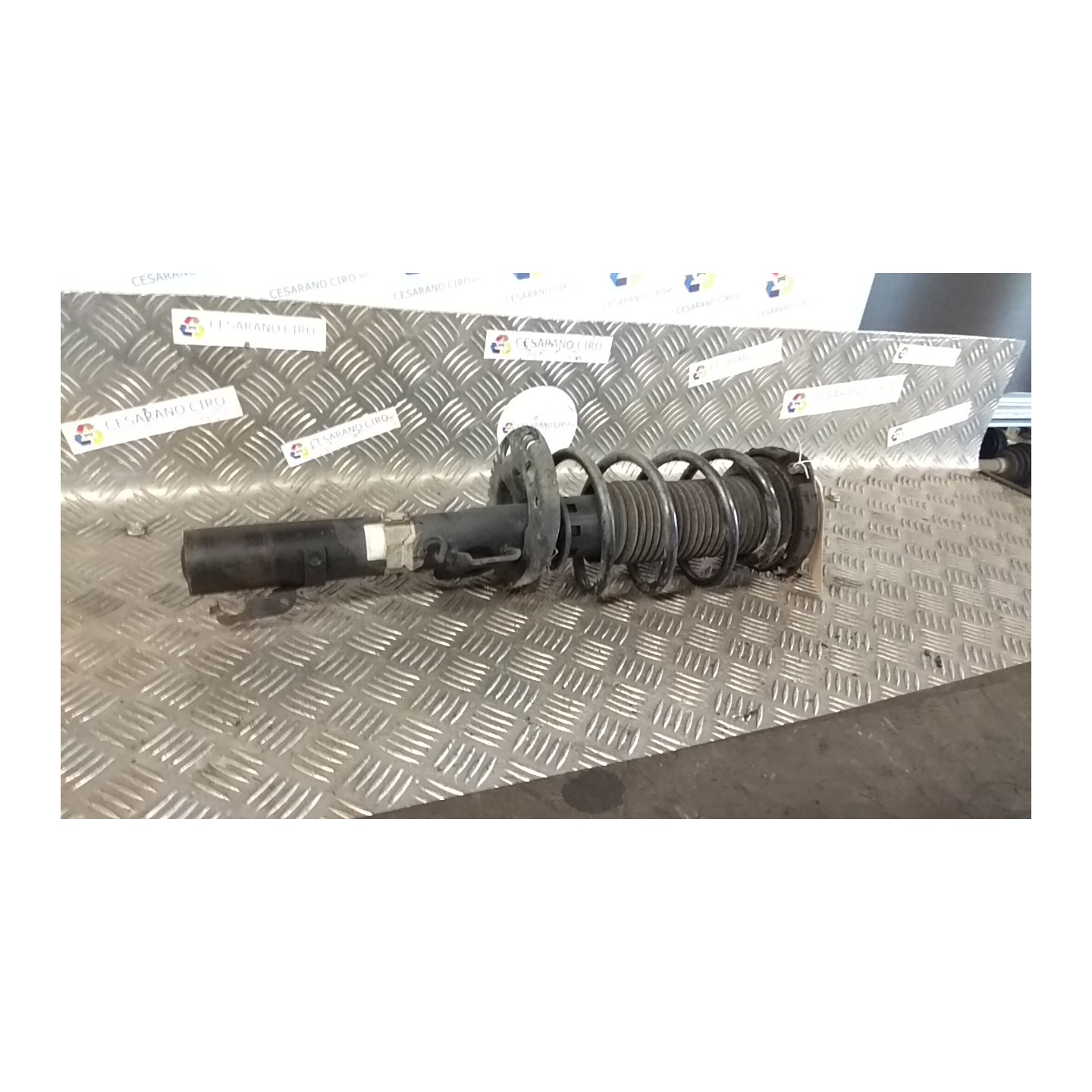 AMMORTIZZATORE ANT. DX. 026 AUDI A2 (8Z) (06/00-02/06) BBY 8Z0413031AB