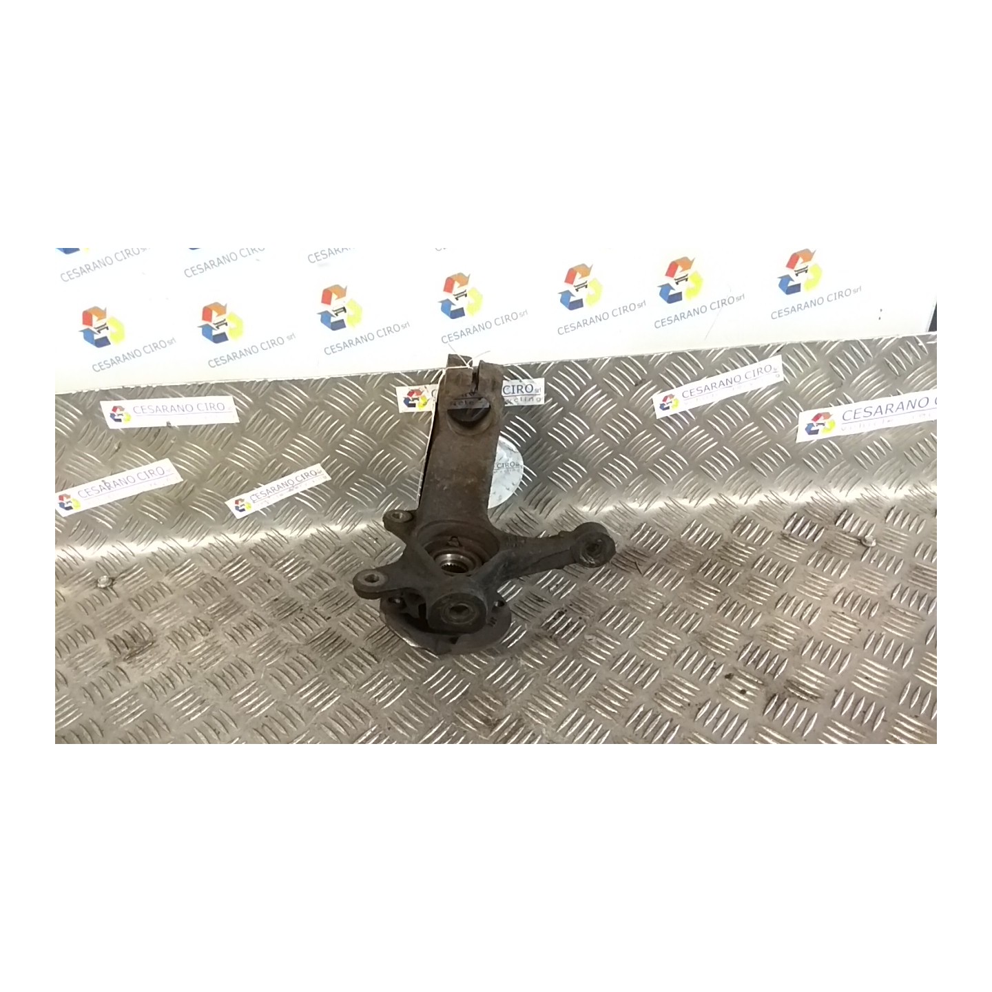MONTANTE SOSP. ANT. DX. 038 TOYOTA AYGO 1A SERIE (04/05-10/14) 1KRFE 432110H010