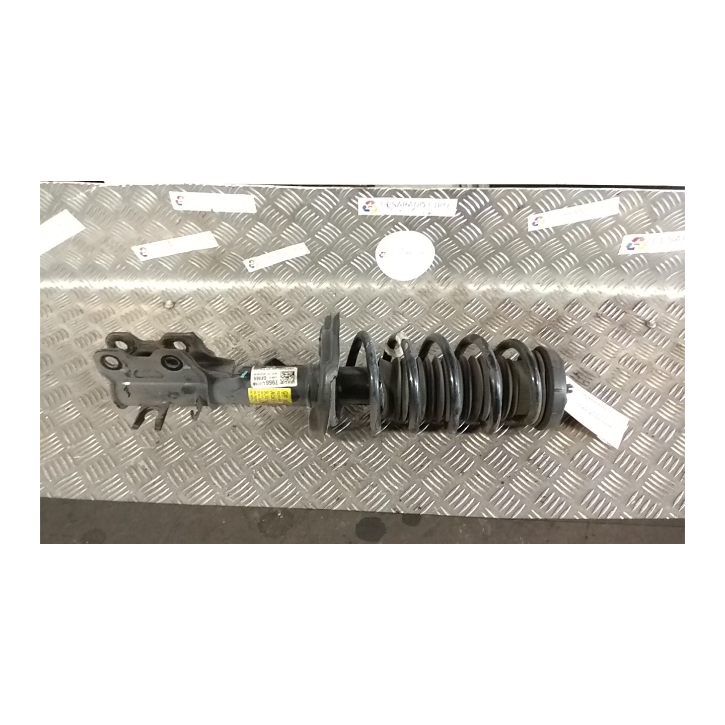 AMMORTIZZATORE ANT. DX. 137 CHEVROLET (DAEWOO) TRAX (03/13-) F16D4 95353837