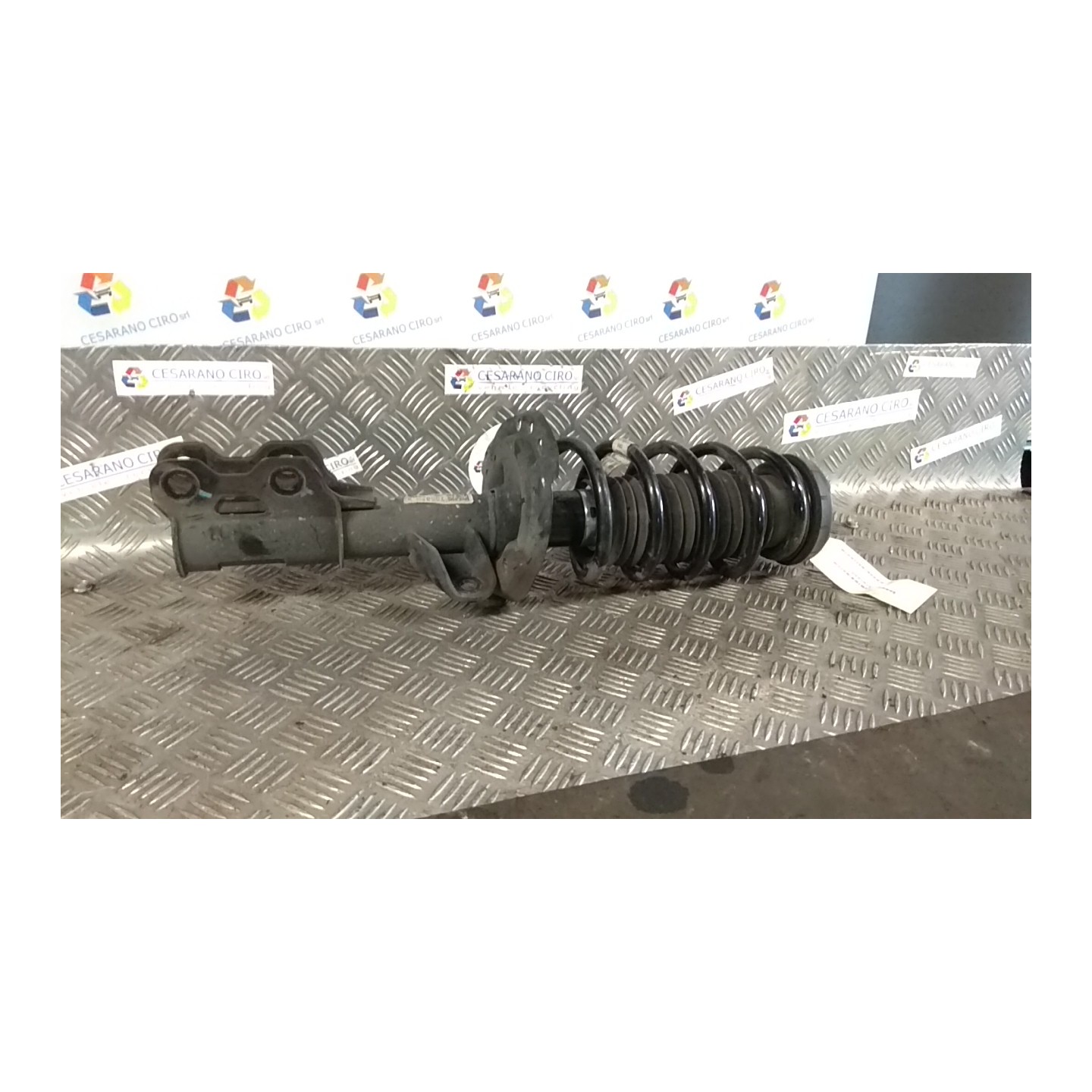 AMMORTIZZATORE ANT. SX. 138 CHEVROLET (DAEWOO) TRAX (03/13-) F16D4 95353836