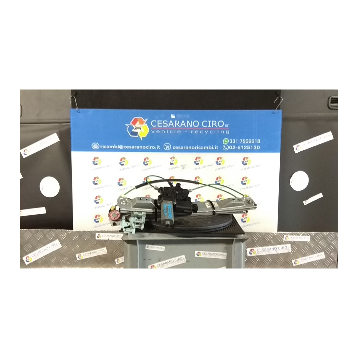 ALZACRISTALLO ELETTR. PORTA ANT. C/MOTORINO DX. 026 OPEL CORSA (S07) (01/11-05/15) A13DTC 13269606