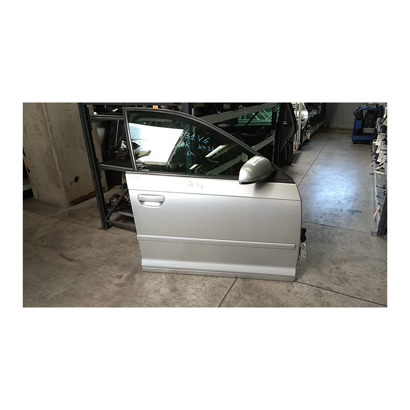 PORTA ANT. DX. 015 AUDI A3 (8P) (04/03-06/10) BKD 8P4831052A