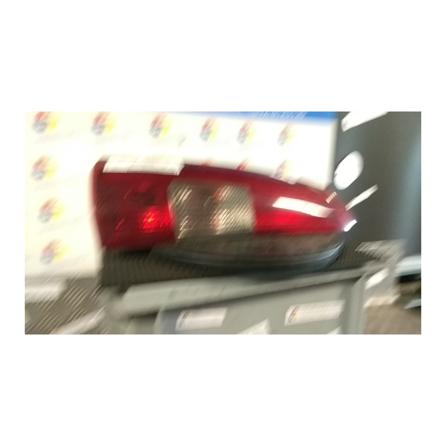 FANALE POST. PARTE SUP. SX. 052 VOLVO V70/XC70 (01/00-10/07) D5244T 9483688