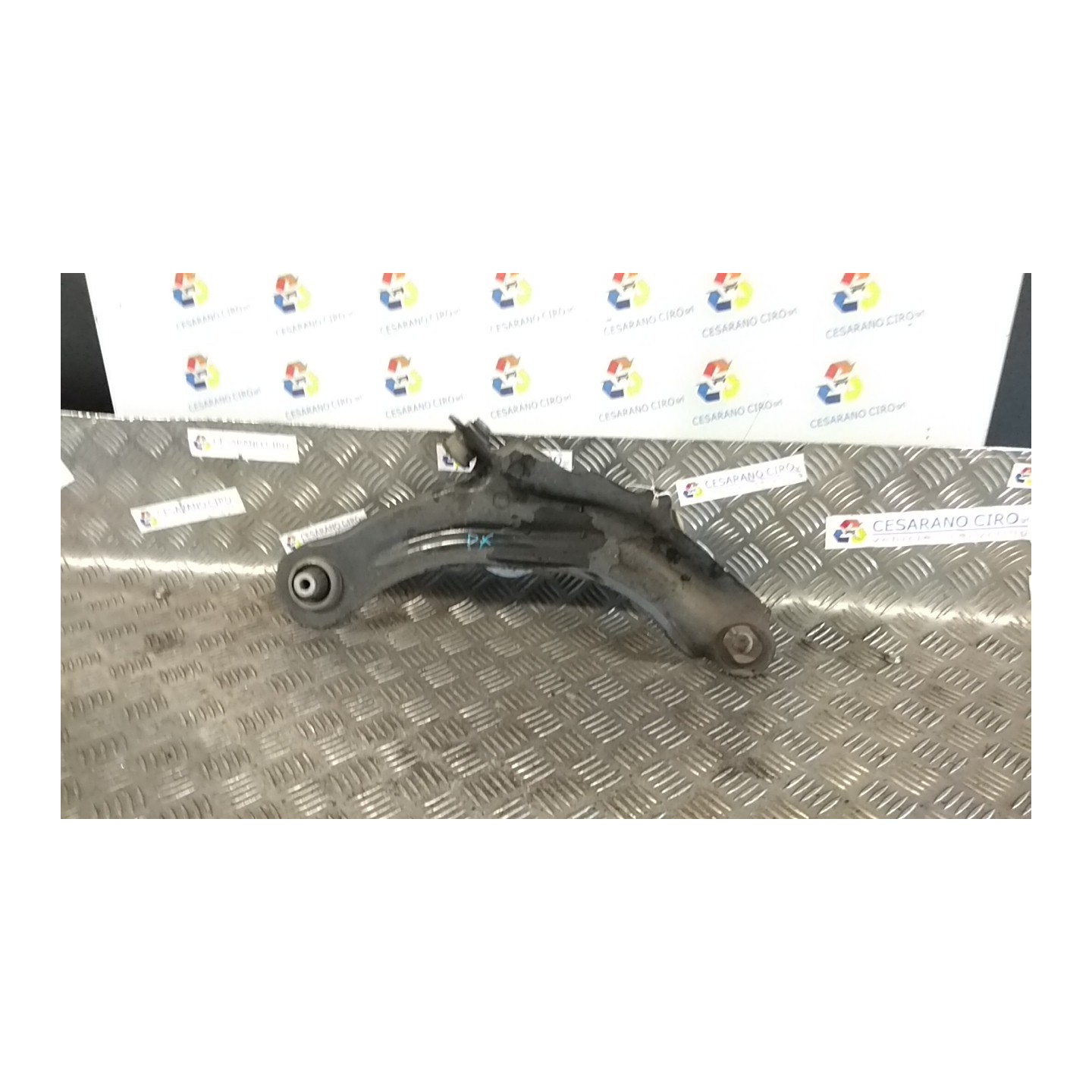 BRACCIO OSCILLANTE SOSP. ANT. DX. 023 RENAULT CAPTUR (04/13-09/17) K9KE6 545047954R