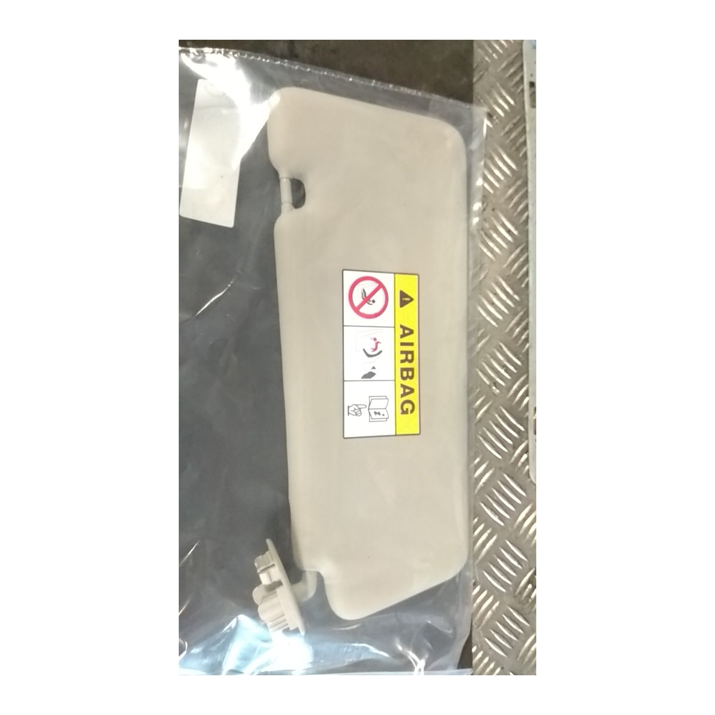 ALETTA PARASOLE PARABREZZA DX. 065 RENAULT CAPTUR (04/13-09/17) K9KE6 964003555R