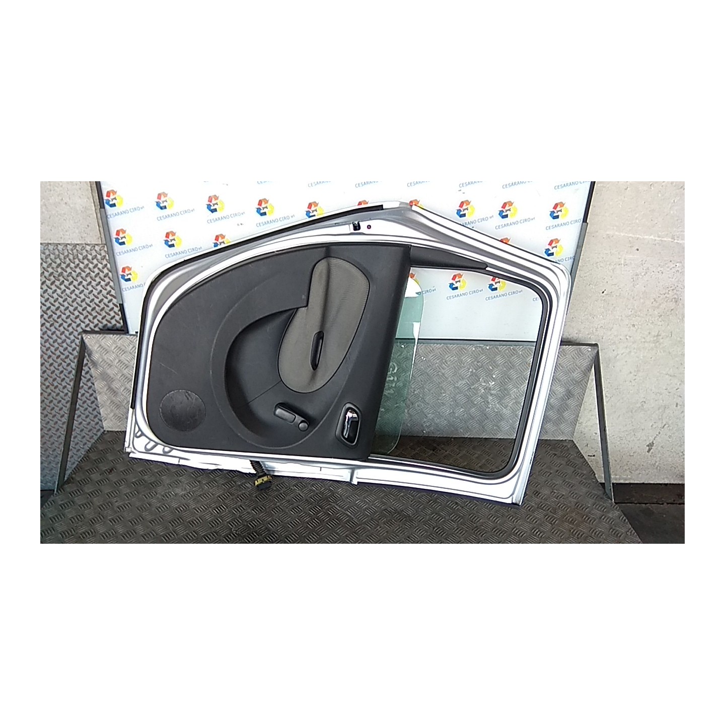 PORTA POST. SX. 116 CITROEN C3 PICASSO (02/09-02/18) 8FS 9006Q3