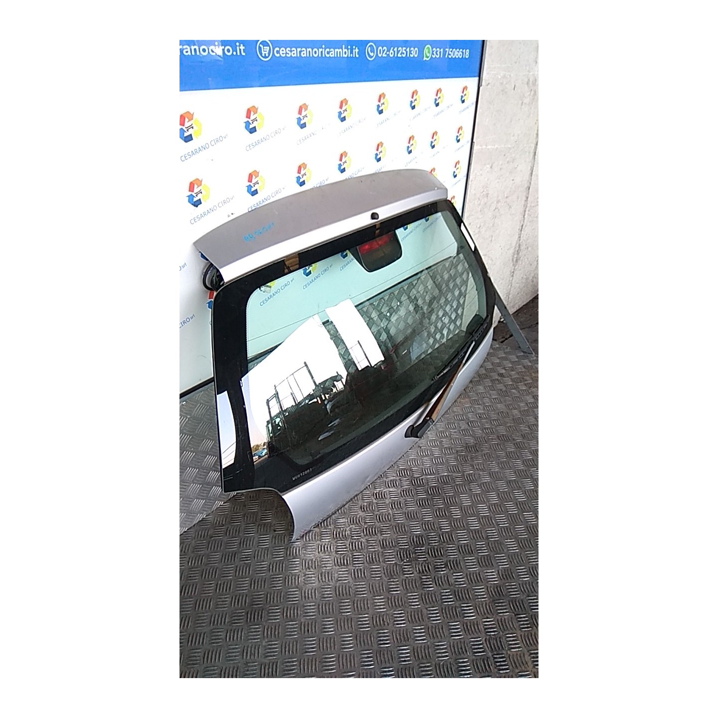 PORTELLO POST. 132 MITSUBISHI COLT 6A SERIE (02/97-12/01) 4G13 MR273344