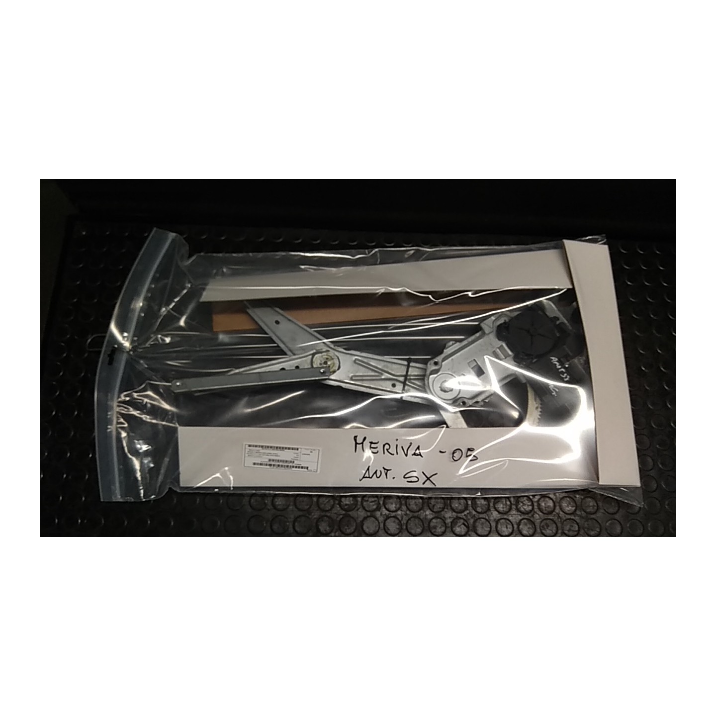 ALZACRISTALLO ELETTR. PORTA ANT. SX. 026 OPEL MERIVA (X03) (03/03-12/10) Z17DTH 93186830