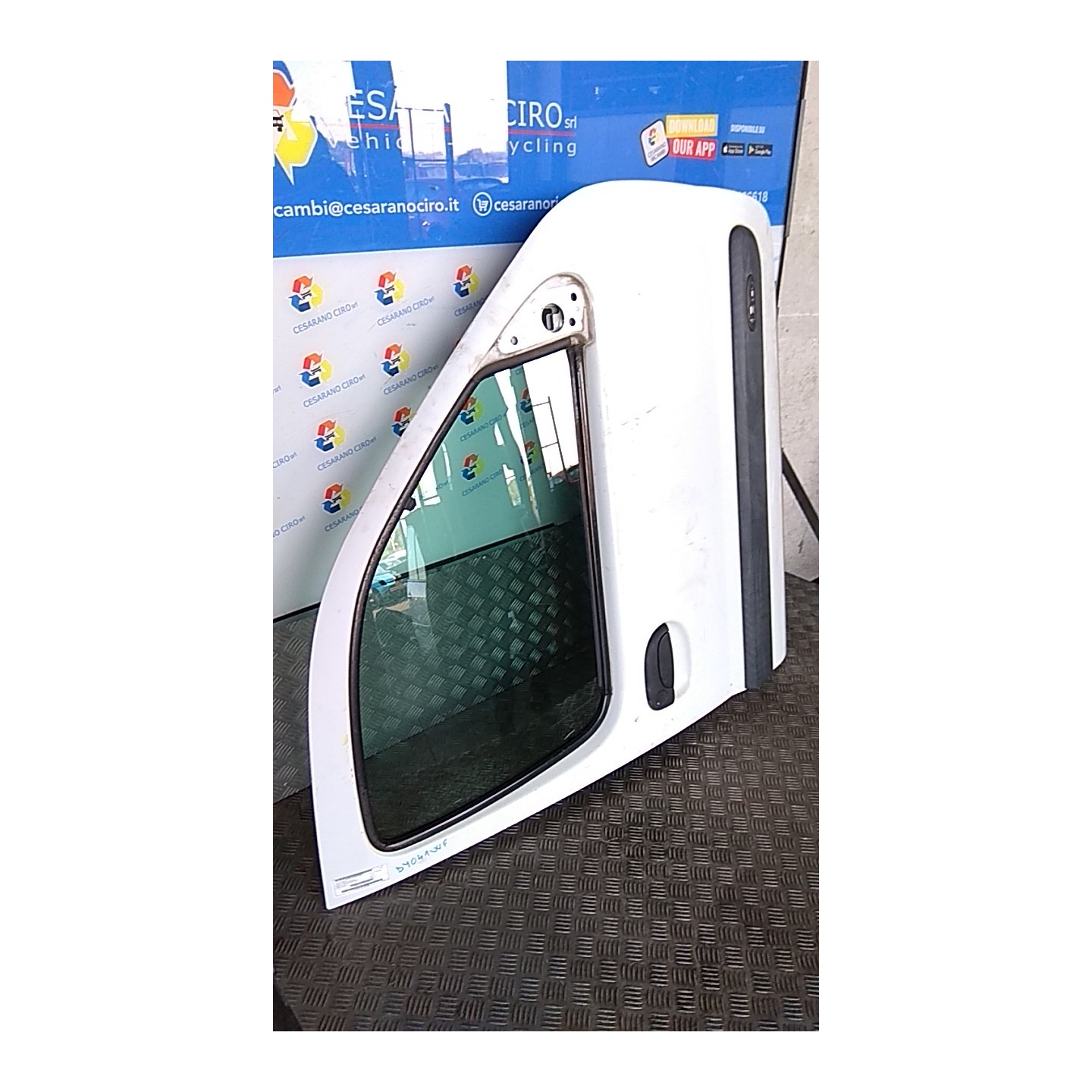 PORTA ANT. DX. 150 RENAULT KANGOO (04/03-03/09) D4FF7 7751471746