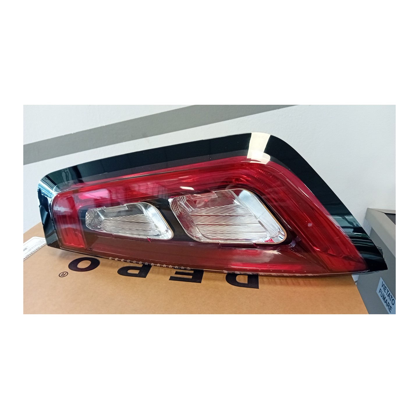FANALE POST. RACING,SPORT DX. 001 FIAT PUNTO EVO (3J) (08/09-07/13)  51854689