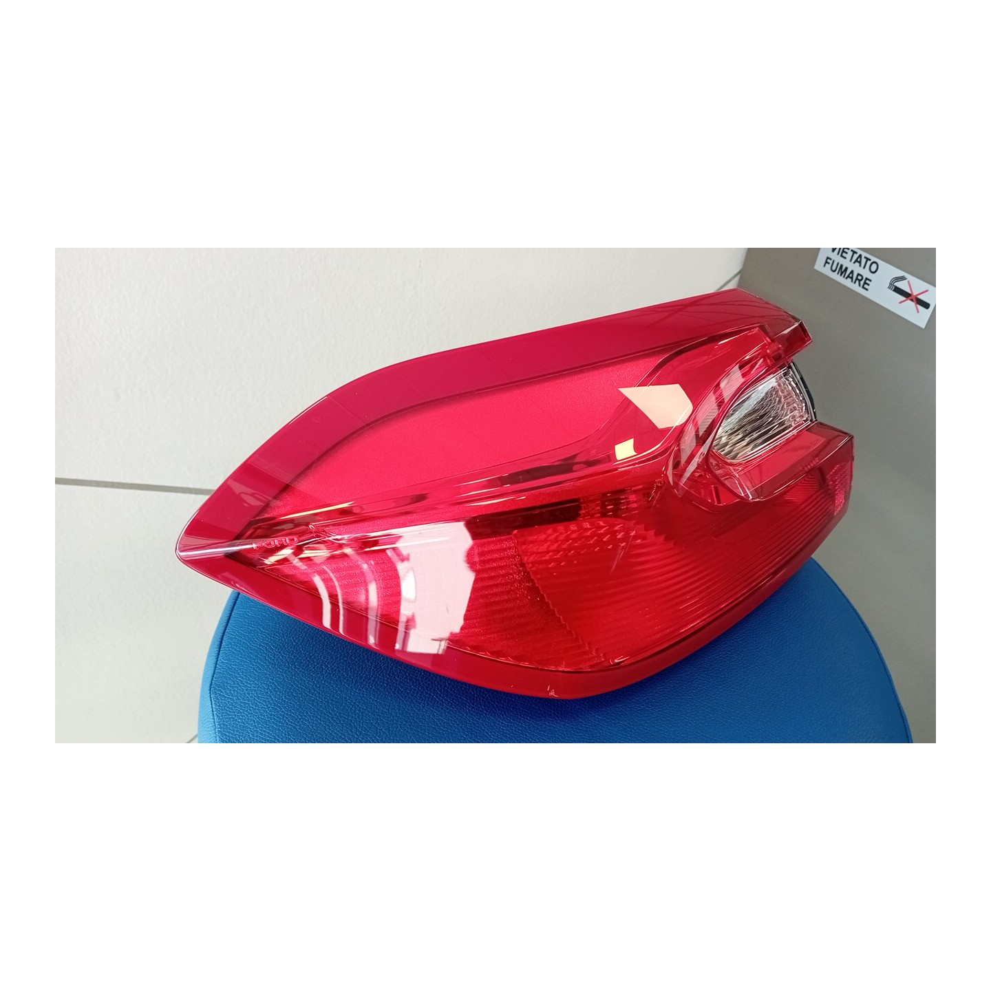 FANALE POST. PARTE EST. SX. 007 FORD FIESTA (CE1) (04/17-)  2527137