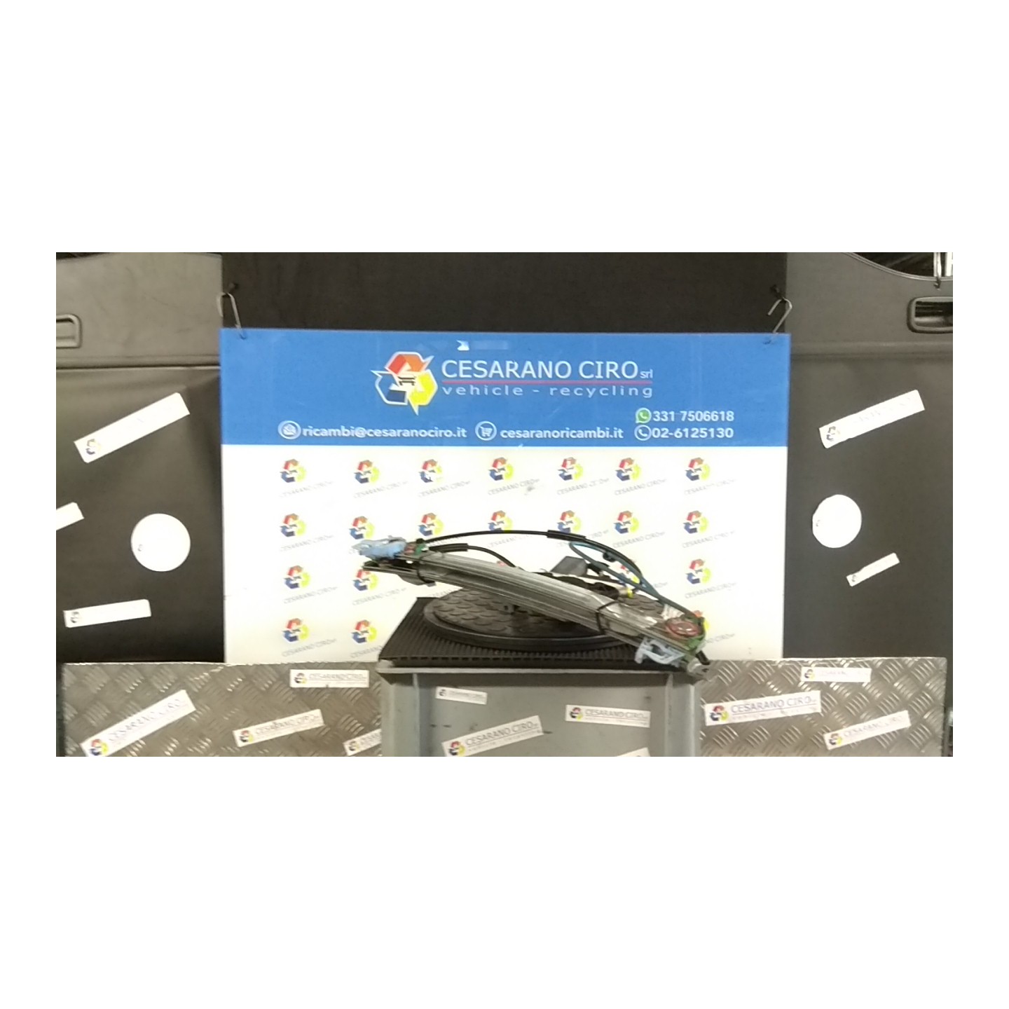 ALZACRISTALLO ELETTR. PORTA ANT. C/MOTORINO DX. 049 CITROEN C2 (09/03-01/10) 8HZ 9222X1