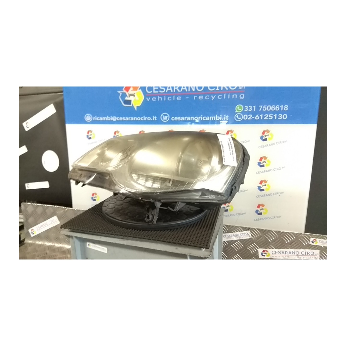 PROIETTORE VALEO SX. 051 VOLKSWAGEN POLO (9N) (04/05-) BBM 6Q1941007AT