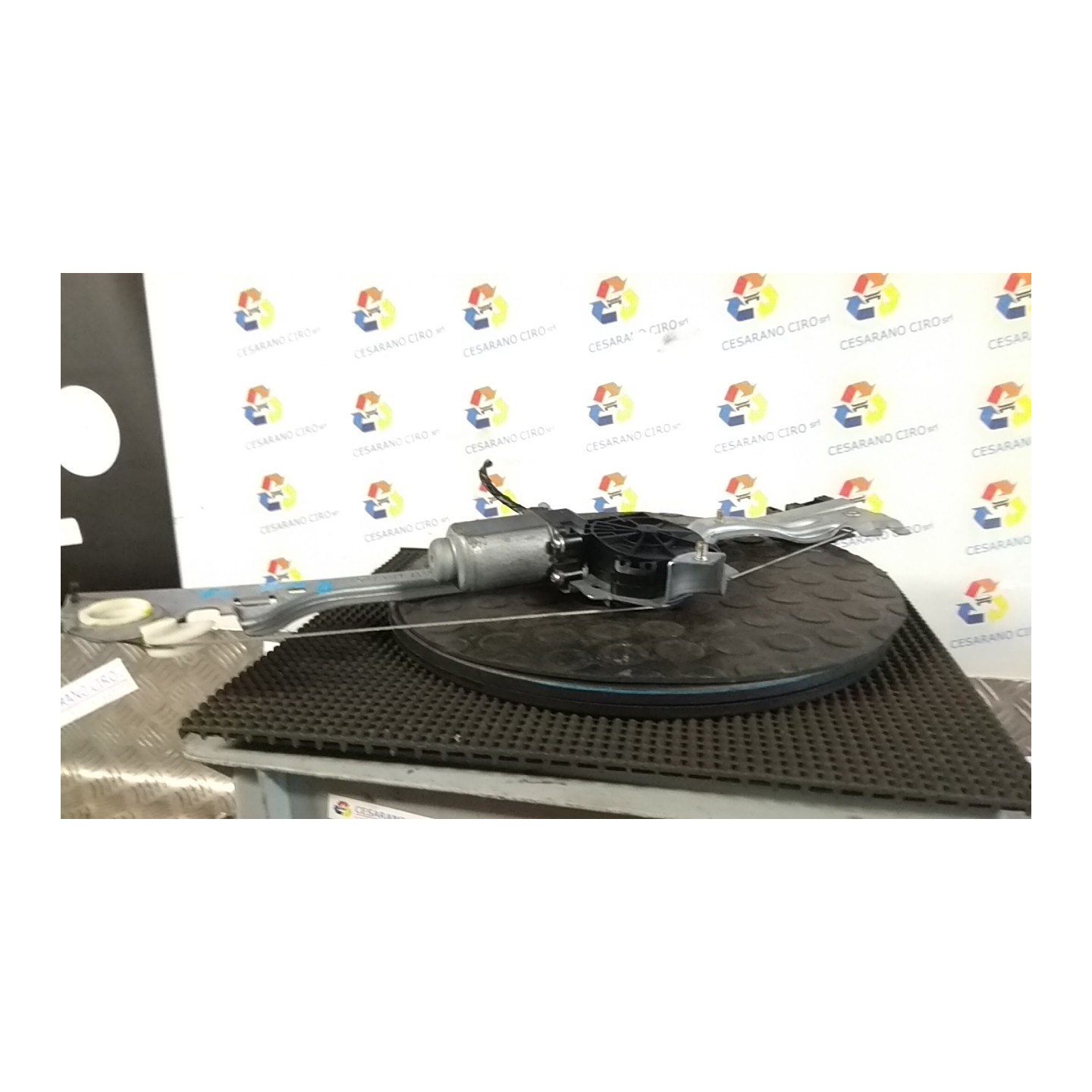 ALZACRISTALLO ELETTR. PORTA POST. C/MOTORINO SX. 065 RENAULT MODUS 1A SERIE (09/04-01/08) D4FD7 8200801330