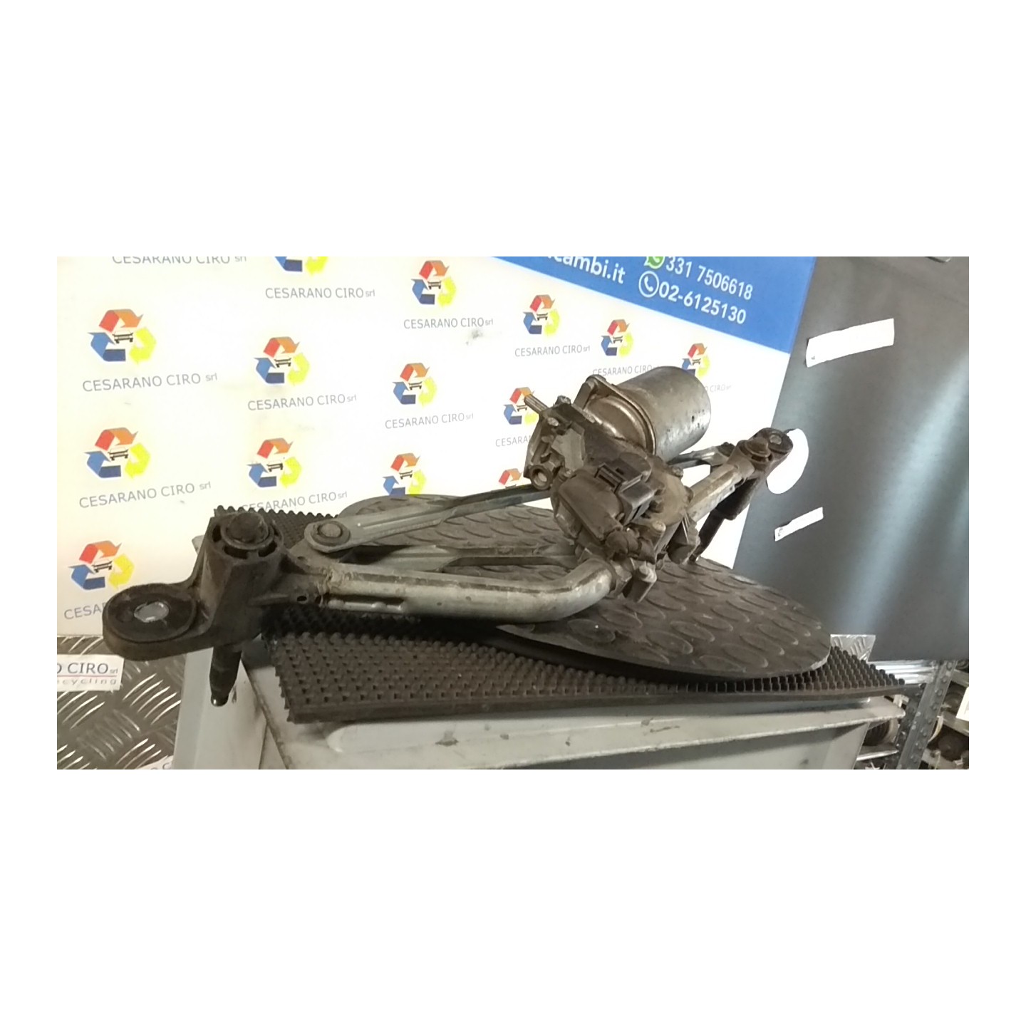 MECCANISMO TERGIPARABREZZA CON MOTORINO 071 ALFA ROMEO MITO (X6) (06/08-06/11) 955A1000 50545277