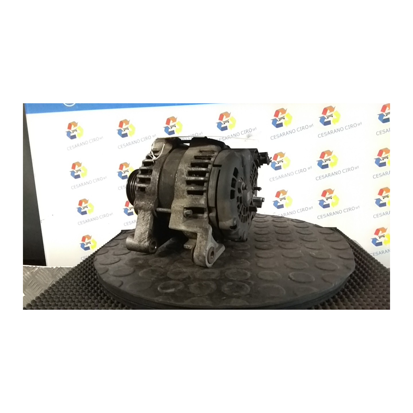 ALTERNATORE C/A/C 050 CHEVROLET (DAEWOO) AVEO (T300) (05/11-) A12XER 13579655