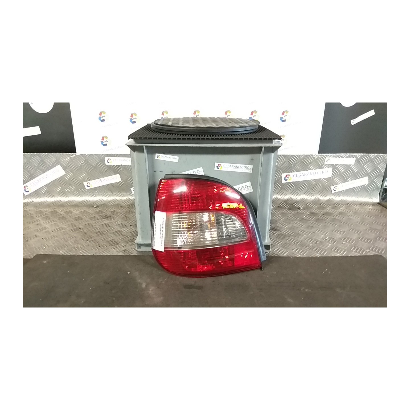 FANALE POST. SX. 096 RENAULT SCENIC (03/99-05/03) K4MA7 7700428054