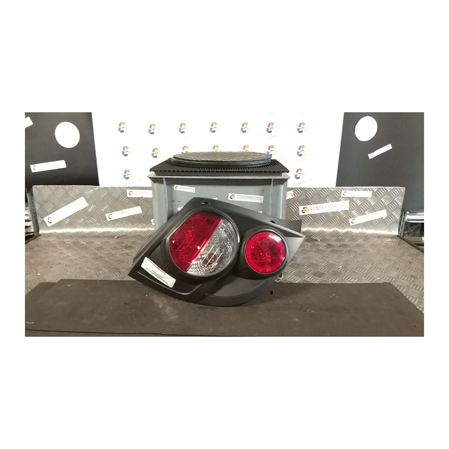 FANALE POST. SX. 104 CHEVROLET (DAEWOO) AVEO (T300) (05/11-) A12XER 95470358
