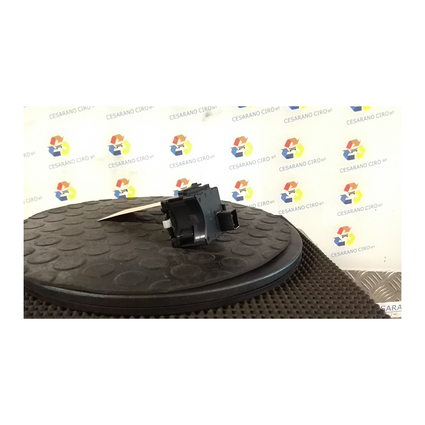 BLOCCO COMANDO VOLANTE LUCI 107 CHEVROLET (DAEWOO) AVEO (T300) (05/11-) A12XER 95229057
