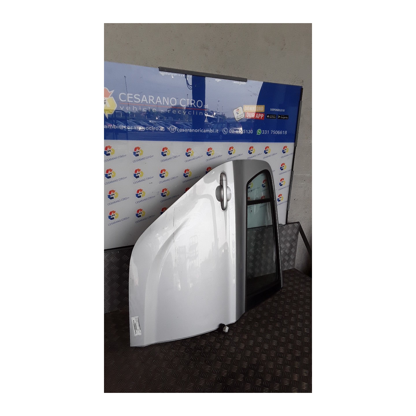 PORTA POST. DX. 120 HYUNDAI I20 (05/12-) G4LA 770041J010