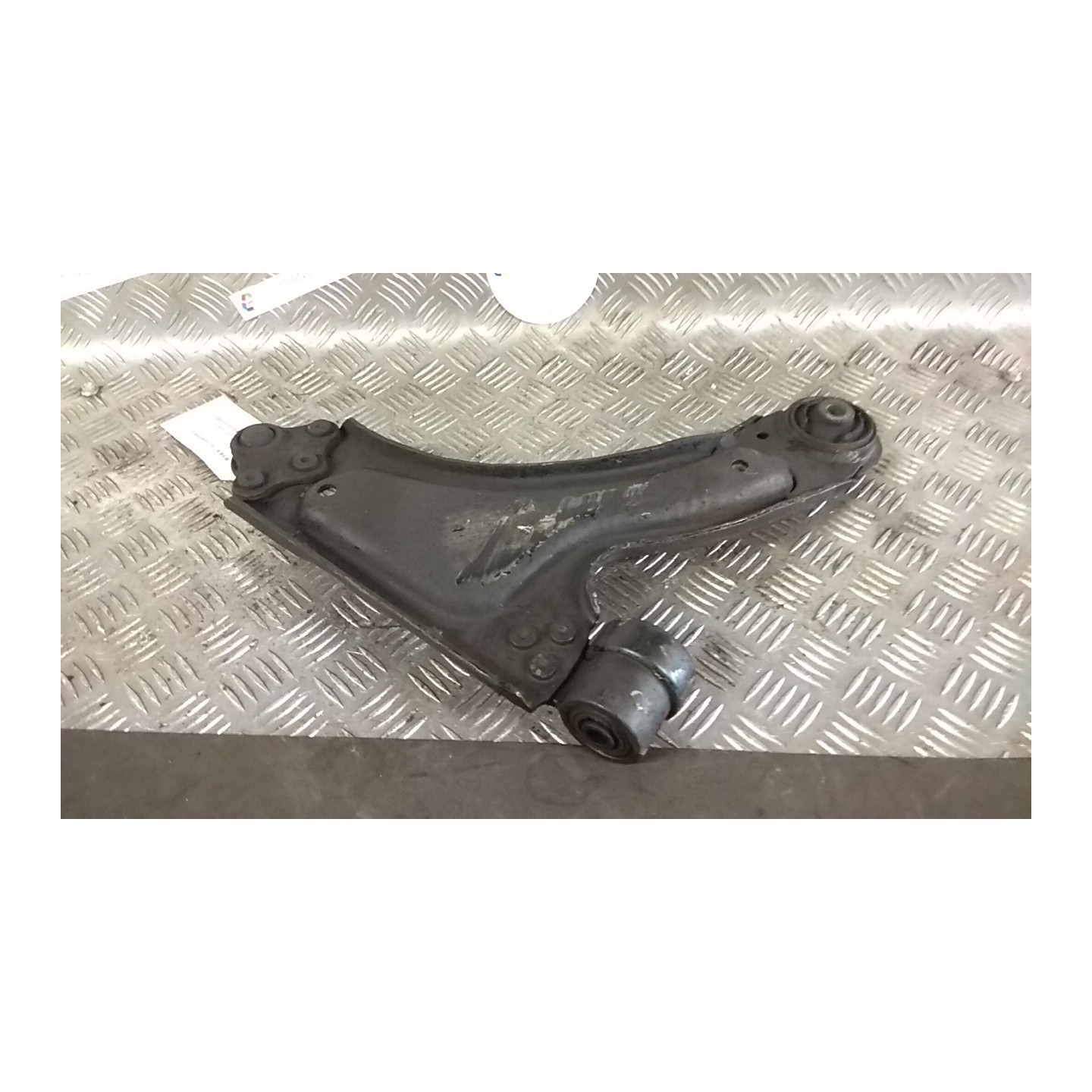 BRACCIO OSCILLANTE SOSP. ANT. SX. 041 OPEL CORSA (X01) (10/00-06/06) Z10XE 13140037