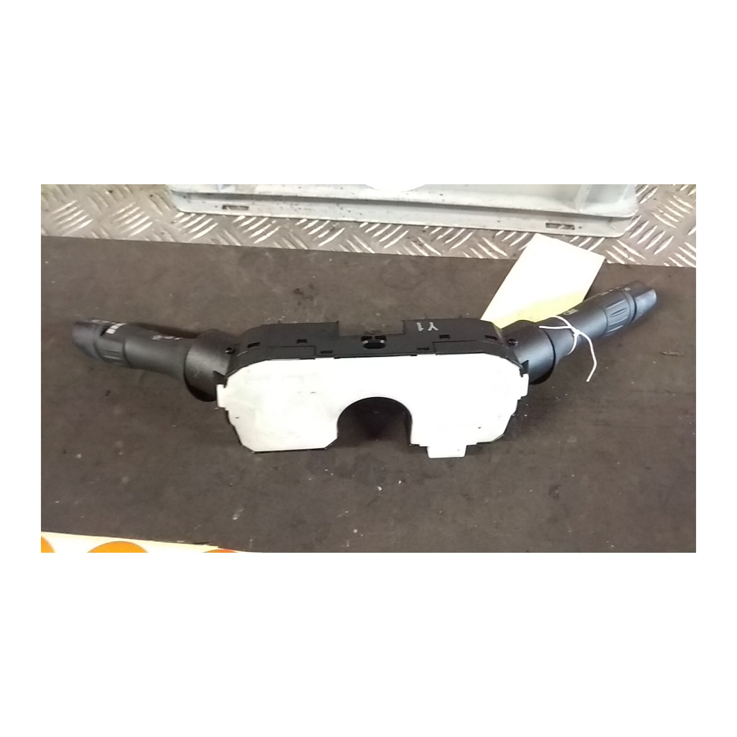 DEVIOGUIDASGANCIO 034 NISSAN MICRA (K13K) (09/10-) HR12 255601HE7A