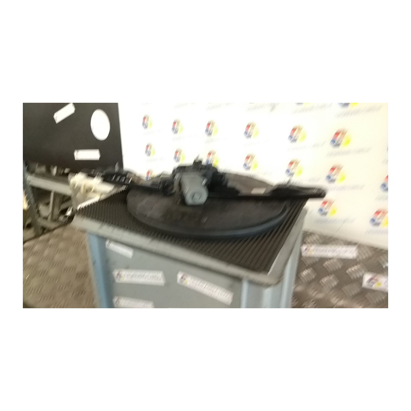 ALZACRISTALLO ELETTR. PORTA POST. DX. 012 BMW SERIE 3 (F31) (07/12-) N47D20C 51357281888