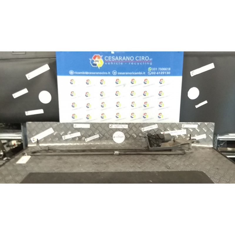 MECCANISMO TERGIPARABREZZA CON MOTORINO 018 RENAULT MODUS 1A SERIE (09/04-01/08) D4FD7 8200141270