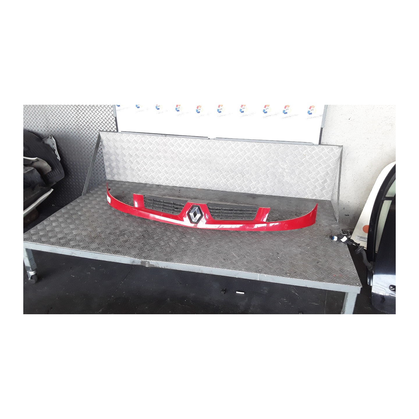 GRIGLIA 020 RENAULT KANGOO (04/03-03/09) D7FG7 7701062877