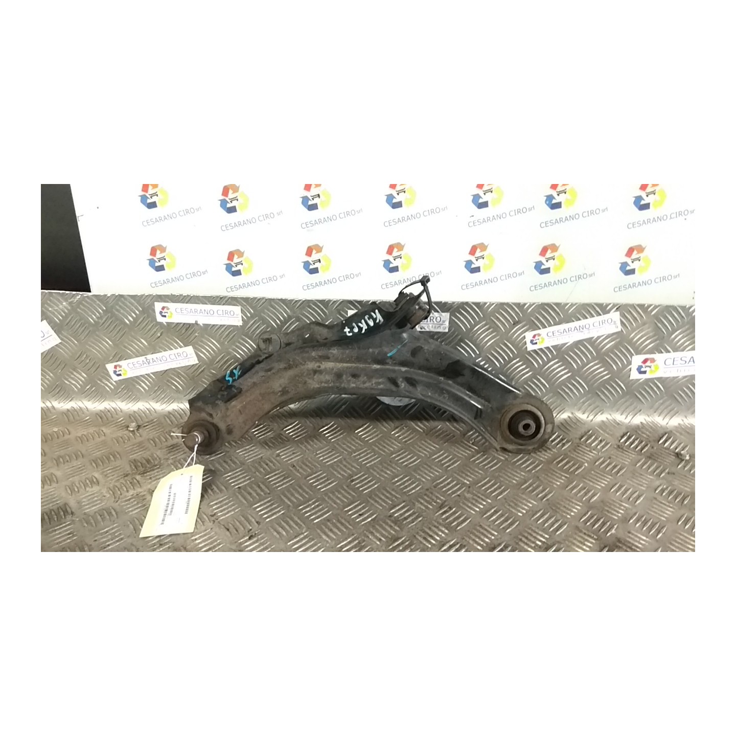 BRACCIO OSCILLANTE SOSP. ANT. SX. 074 RENAULT MEGANE 2A SERIE (09/02-02/06) K9KP7 8200457208