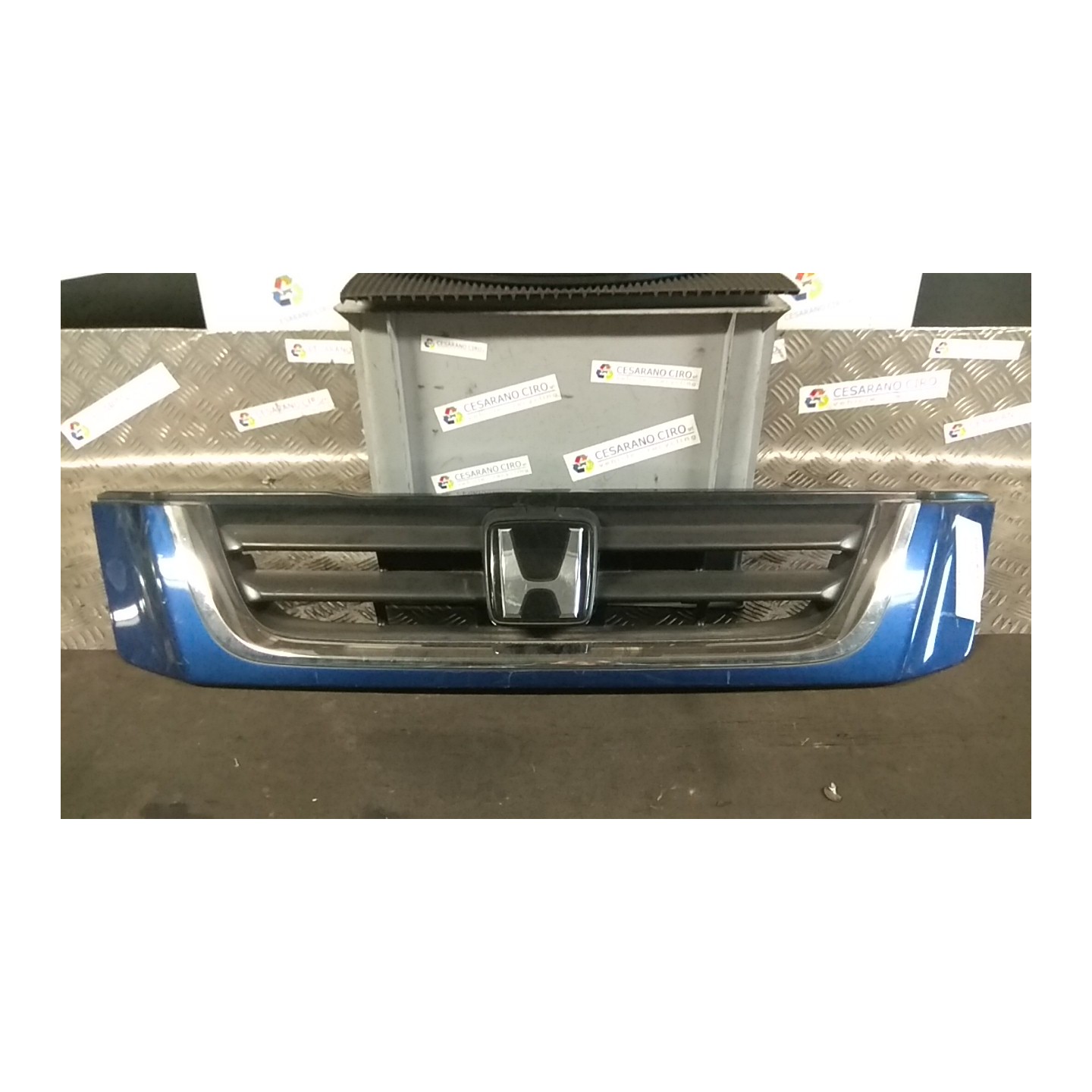 GRIGLIA 094 HONDA CR-V 1A SERIE (05/97-03/02) B20Z1 75101S10000ZL