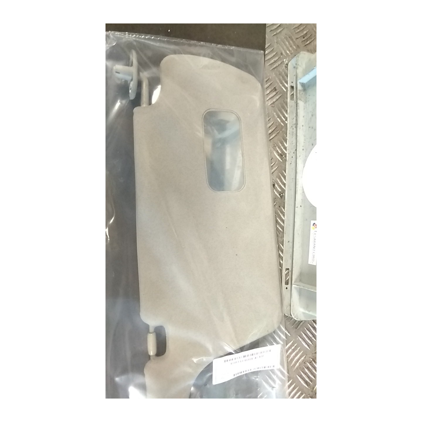 ALETTA PARASOLE PARABREZZA DX. 098 HONDA CR-V 1A SERIE (05/97-03/02) B20Z1 83230S10G00ZA