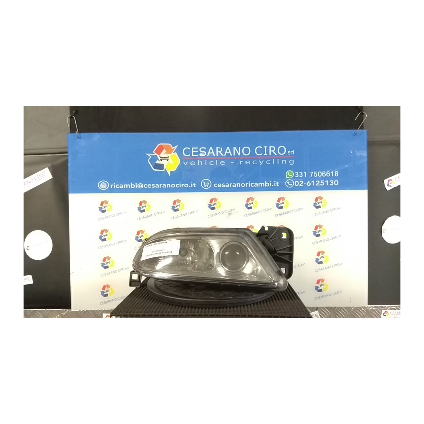 PROIETTORE REGOLATORE ALTEZZA DX. 100 ALFA ROMEO 166 (W9) (06/98-05/04) AR34103 60670890