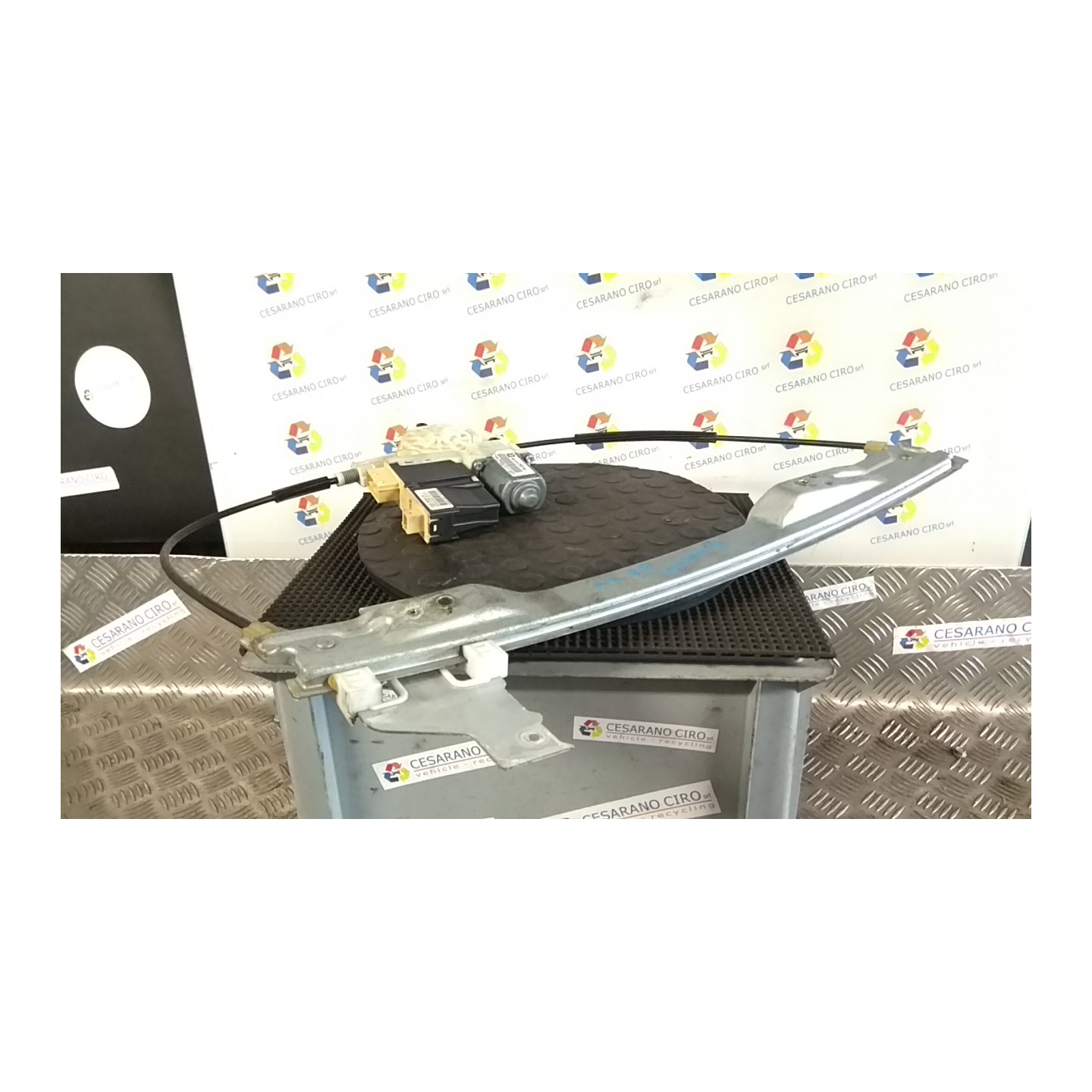 ALZACRISTALLO ELETTR. PORTA ANT. DX. 012 CITROEN C4 (11/04-10/10) NFU 9222R1