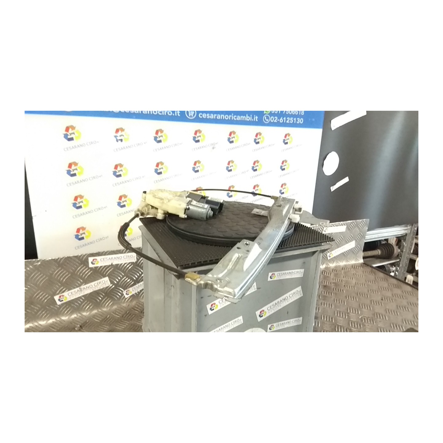 ALZACRISTALLO ELETTR. PORTA ANT. SX. 013 CITROEN C4 (11/04-10/10) NFU 9221S1