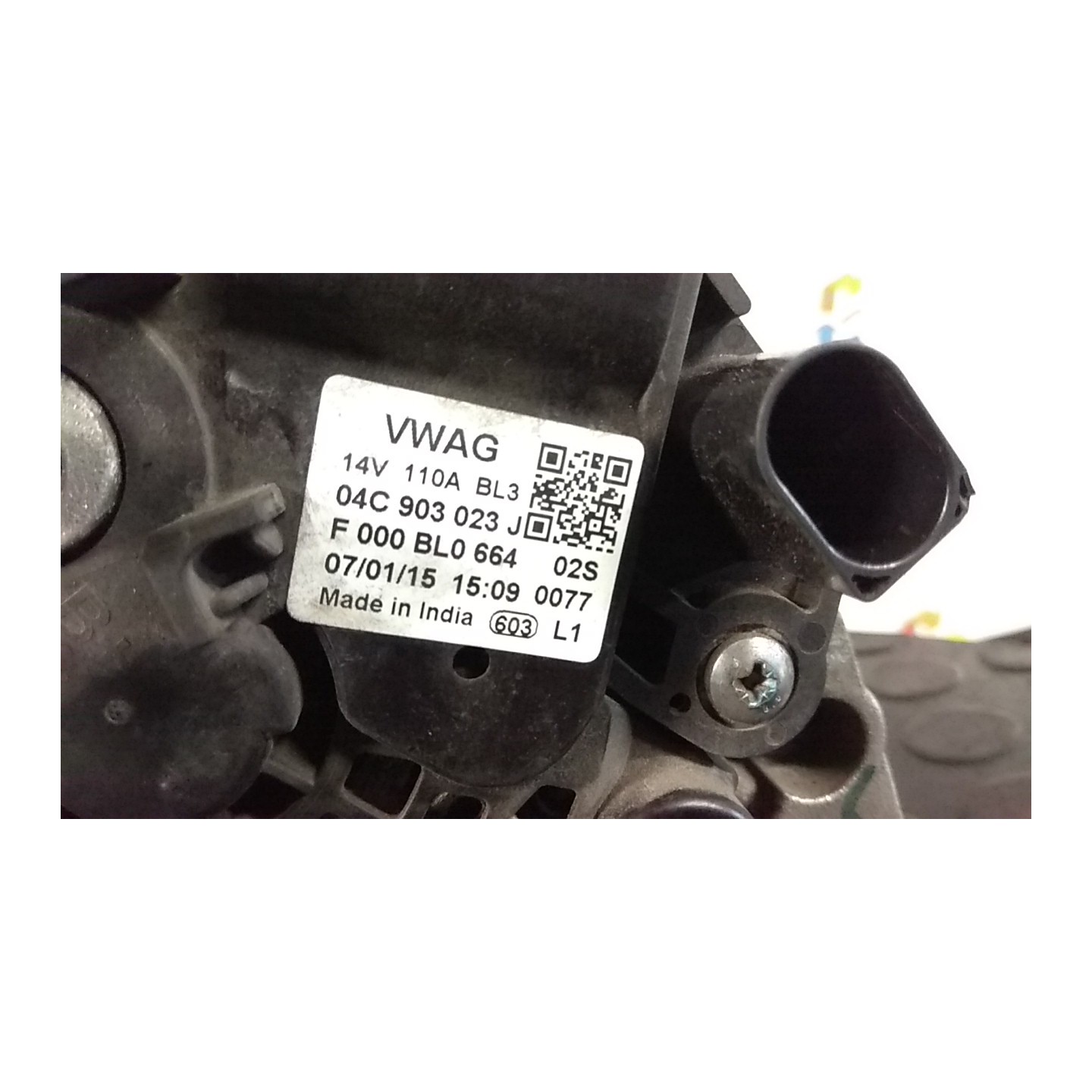 ALTERNATORE BOSCH 110AMP ROTAZ. 100 VOLKSWAGEN POLO (6C) (03/14-02/18) CHY 04C903023HX